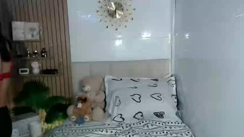 Snapshot of lady_jedyy chatting on May 14, 11:44 pm online show from May 14, 11:44 pm