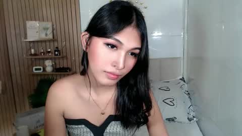 Snapshot of lady_jedyy chatting on May 15, 10:06 pm online show from May 15, 10:06 pm