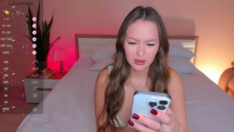 Snapshot of lady_killer_kris chatting on October 29, 10:06 am Krissy online show from October 29, 10:06 am