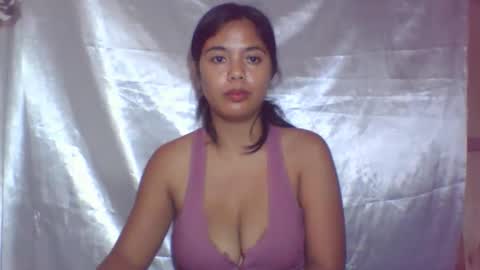 Snapshot of lady_krisha chatting on December 4, 2:32 am lady_krisha online show from December 4, 2:32 am
