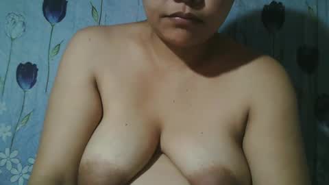 lady_love063 online show from January 28, 2:42 pm