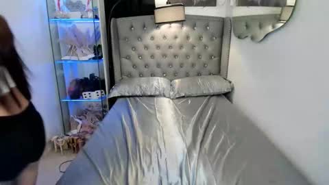 Snapshot of lady_moriseth chatting on March 3, 9:37 am lady_moriseth online show from March 3, 9:37 am