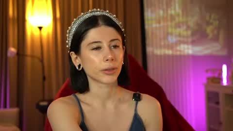 lady_nicolett online show from June 18, 1:17 am