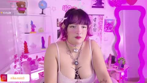 Lady  online show from June 15, 9:39 pm