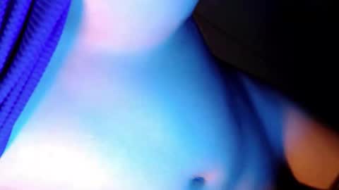 Ella online show from March 27, 12:05 pm