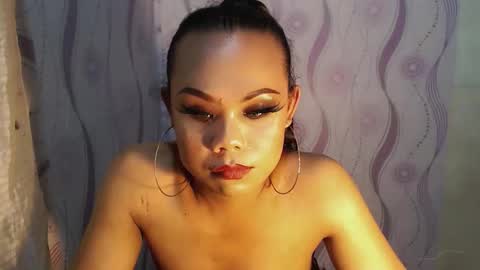lady_shane26 online show from April 29, 5:30 pm
