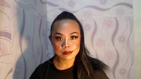 lady_shane26 online show from May 12, 12:35 pm