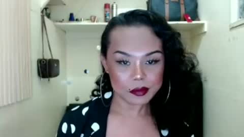 lady_shane26 online show from June 30, 1:45 pm