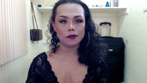 lady_shane26 online show from July 12, 2:46 am