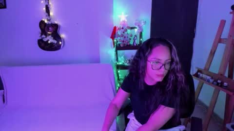 Sophie   online show from November 27, 9:06 pm