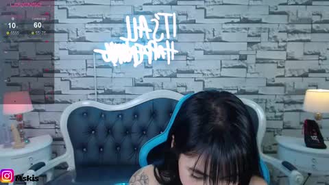 Lady Violet Bridgerton online show from January 3, 1:05 am