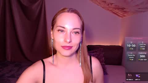 LadyAdele online show from December 20, 3:53 pm