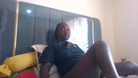lindah32 online show from December 11, 10:14 am