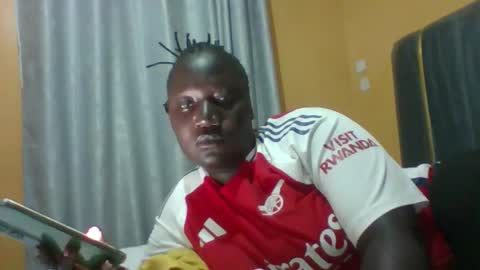 Snapshot of ladyblossoms19 chatting on October 8, 7:11 pm lindah32 online show from October 8, 7:11 pm