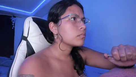  Lady  online show from January 16, 4:38 am