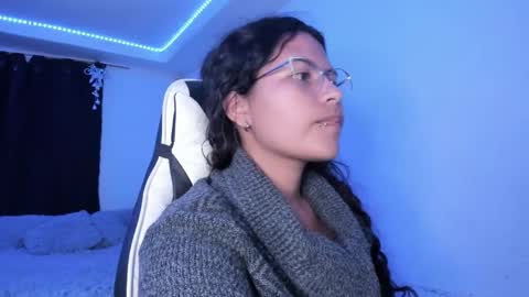  Lady  online show from January 18, 6:24 am