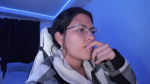  Lady  online show from January 22, 4:13 am