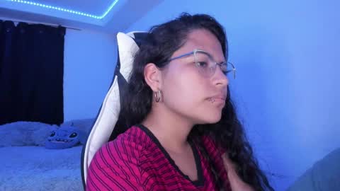  Lady  online show from March 2, 7:10 am