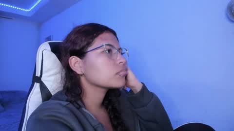  Lady  online show from September 27, 2:38 am