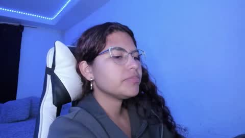  Lady  online show from October 8, 2:42 am