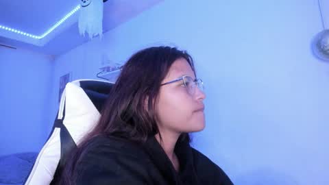  Lady  online show from October 23, 2:44 am