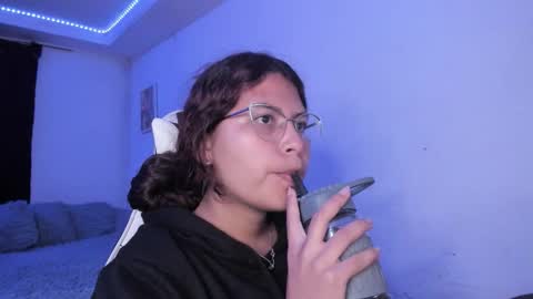  Lady  online show from November 14, 2:21 am