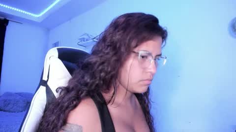  Lady  online show from November 23, 2:55 am