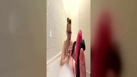 LadyCherieLynn online show from June 12, 2:38 pm