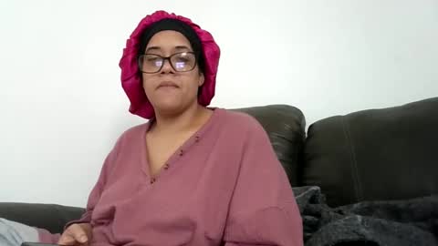 Stephanie online show from October 15, 7:25 pm