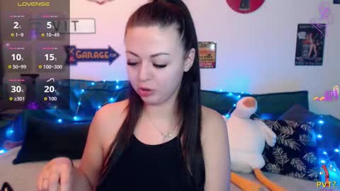 LadyDrummer online show from December 5, 8:38 pm