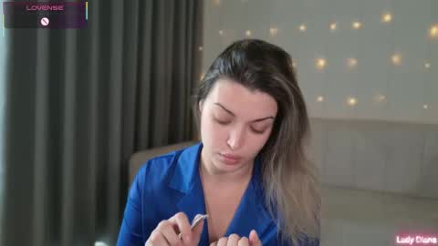 ladylancaster online show from January 8, 10:06 am