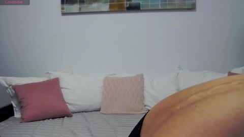 Lia online show from December 11, 10:47 am