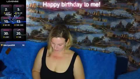 ladylucky_ online show from September 11, 3:06 am