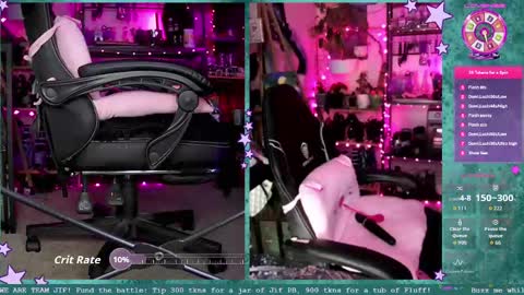 Snapshot of ladymarzanna chatting on April 23, 12:29 pm Lady Marzanna online show from April 23, 12:29 pm