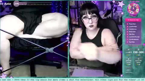 Snapshot of ladymarzanna chatting on July 5, 10:50 pm Lady Marzanna online show from July 5, 10:50 pm