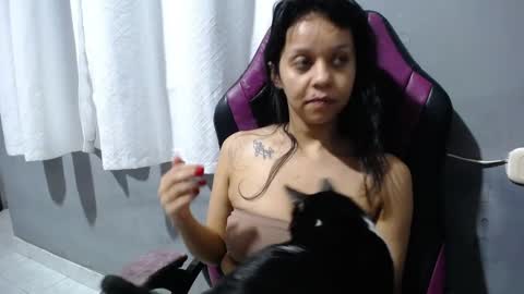 ladynemesis00 online show from December 1, 10:04 pm