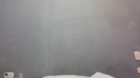 Snapshot of ladynemesis00 chatting on February 18, 12:28 am ladynemesis00 online show from February 18, 12:28 am