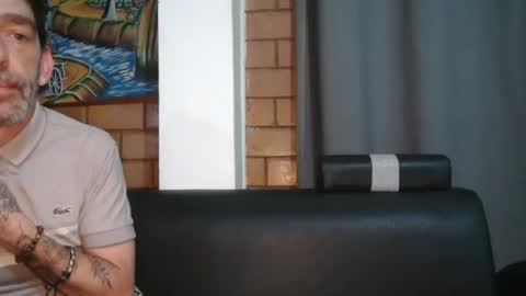 Sarah  Sam online show from October 16, 6:09 pm