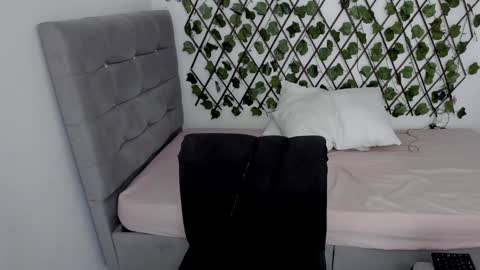 Ladysexy hot19  online show from January 14, 12:03 pm