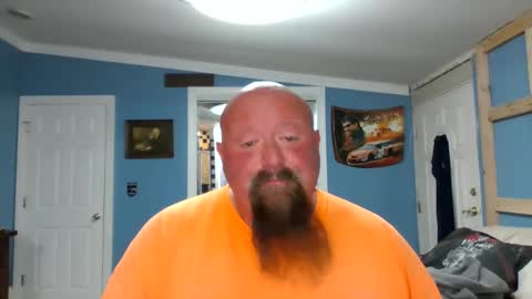 Snapshot of ladysmrdirtydirty chatting on October 19, 1:23 pm Lady S Mr DirtyDirty online show from October 19, 1:23 pm