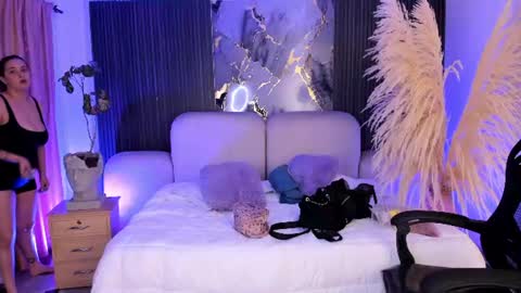 Lady  online show from July 2, 3:45 am