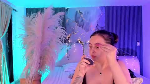 Lady  online show from July 8, 4:17 am