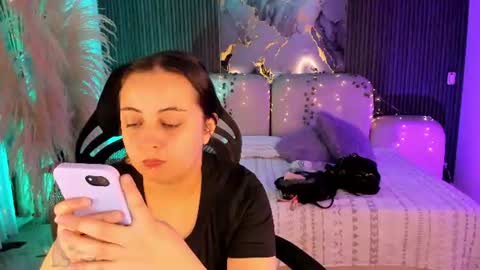 Lady  online show from July 9, 3:54 am