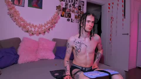 LadyTrep online show from May 28, 9:01 pm