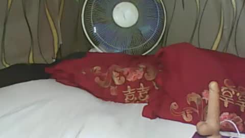 Snapshot of ladyxsnakes chatting on January 27, 4:43 pm LadyXSnakes online show from January 27, 4:43 pm