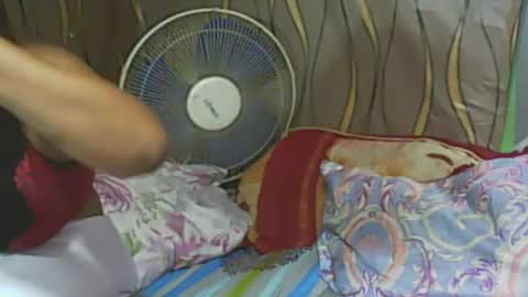 Snapshot of ladyxsnakes chatting on February 1, 11:21 am LadyXSnakes online show from February 1, 11:21 am