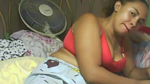 Snapshot of ladyxsnakes chatting on February 8, 3:41 am LadyXSnakes online show from February 8, 3:41 am