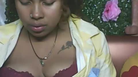 Snapshot of ladyxsnakes chatting on September 22, 4:09 pm LadyXSnakes online show from September 22, 4:09 pm