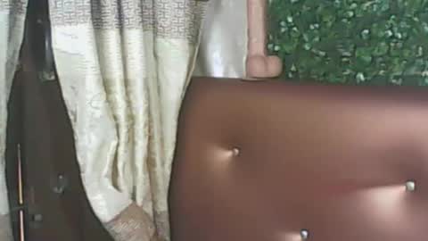 LadyXSnakes online show from February 23, 5:49 am