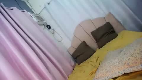 Snapshot of lahermosa_manika69 chatting on February 26, 7:29 am MANIKA online show from February 26, 7:29 am